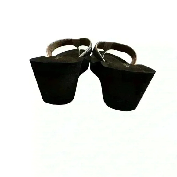 Coach Women’s Size 9 Wedge Sandals Brown/ Tan and Gold Signature C - Picture 7 of 12